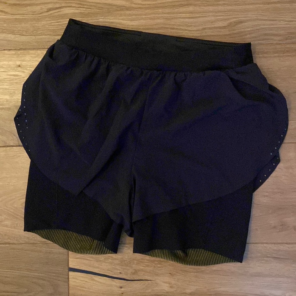 Lululemon biker shorts with dolphin cut overlay